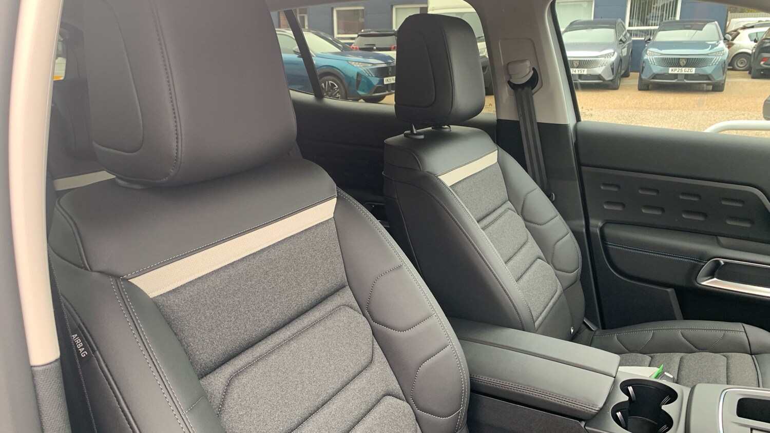 Used Citroen C5 Aircross 2025 for sale - 76216487: Photo 42