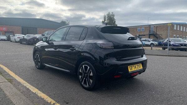 Used Peugeot 208 2024 for sale - 76228678: Photo 5