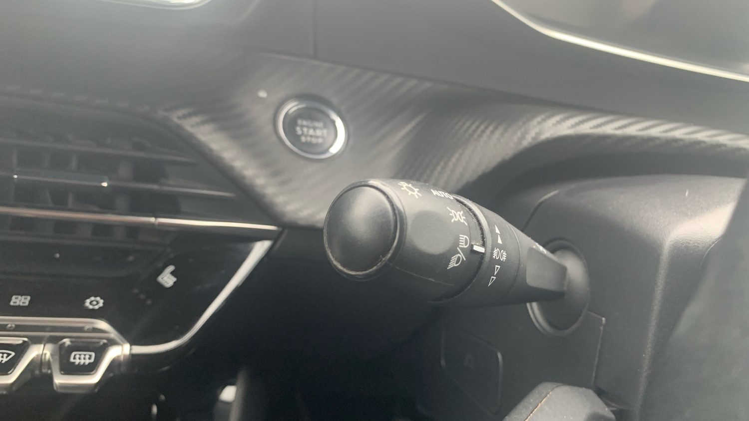 Used Peugeot 2008 2020 for sale - 76260936: Photo 27