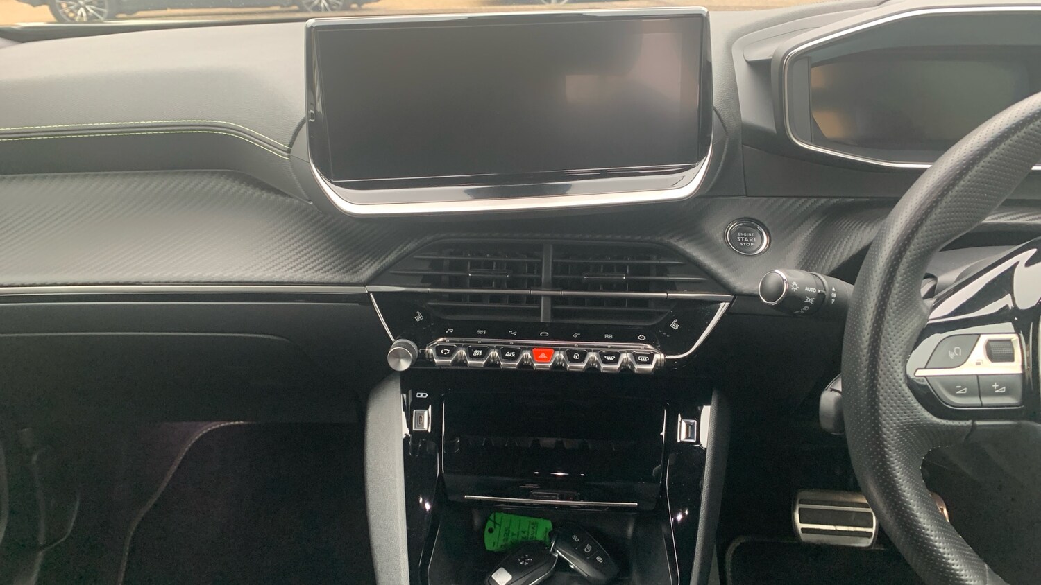 Used Peugeot 2008 2023 for sale - 76248411: Photo 10