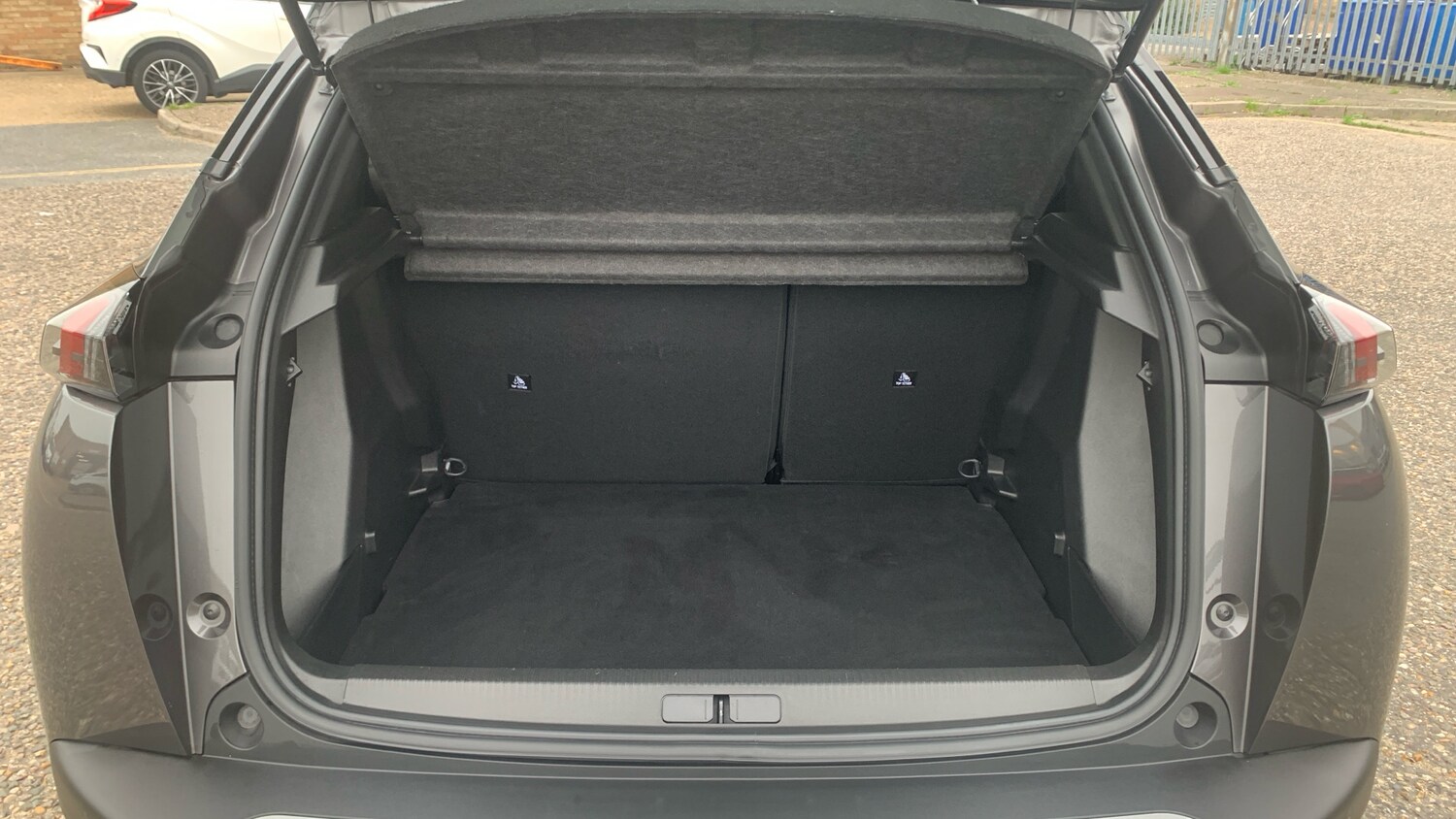 Used Peugeot 2008 2023 for sale - 76248411: Photo 19