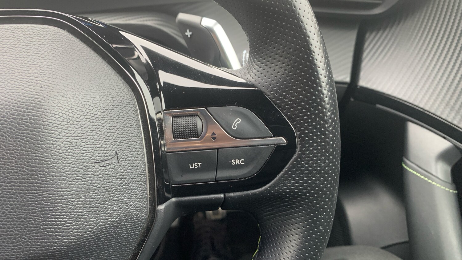 Used Peugeot 2008 2023 for sale - 76248411: Photo 24
