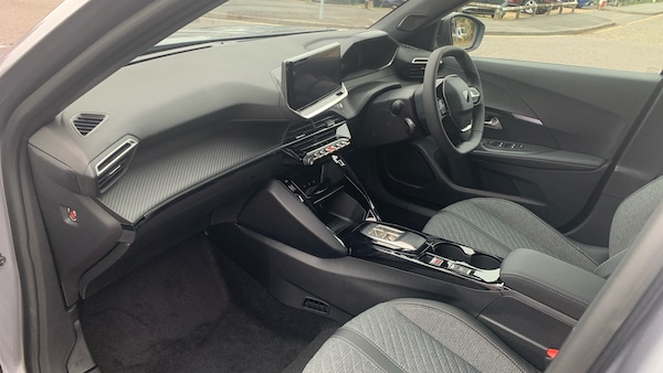 Used Peugeot 2008 2025 for sale - 76228677: Photo 12