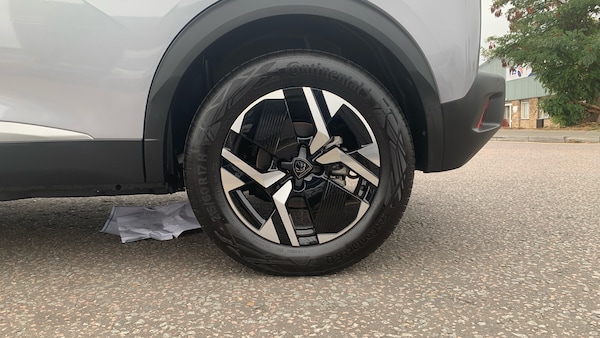 Used Peugeot 2008 2025 for sale - 76228677: Photo 15