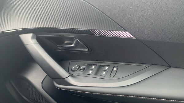 Used Peugeot 2008 2025 for sale - 76228677: Photo 22