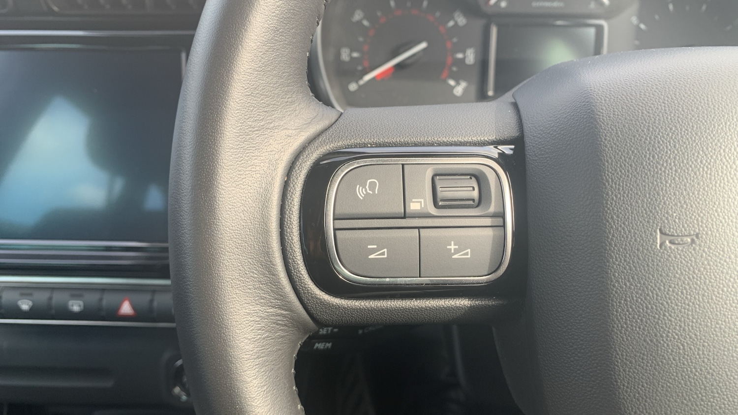 Used Citroen C3 Aircross 2024 for sale - 75859282: Photo 23