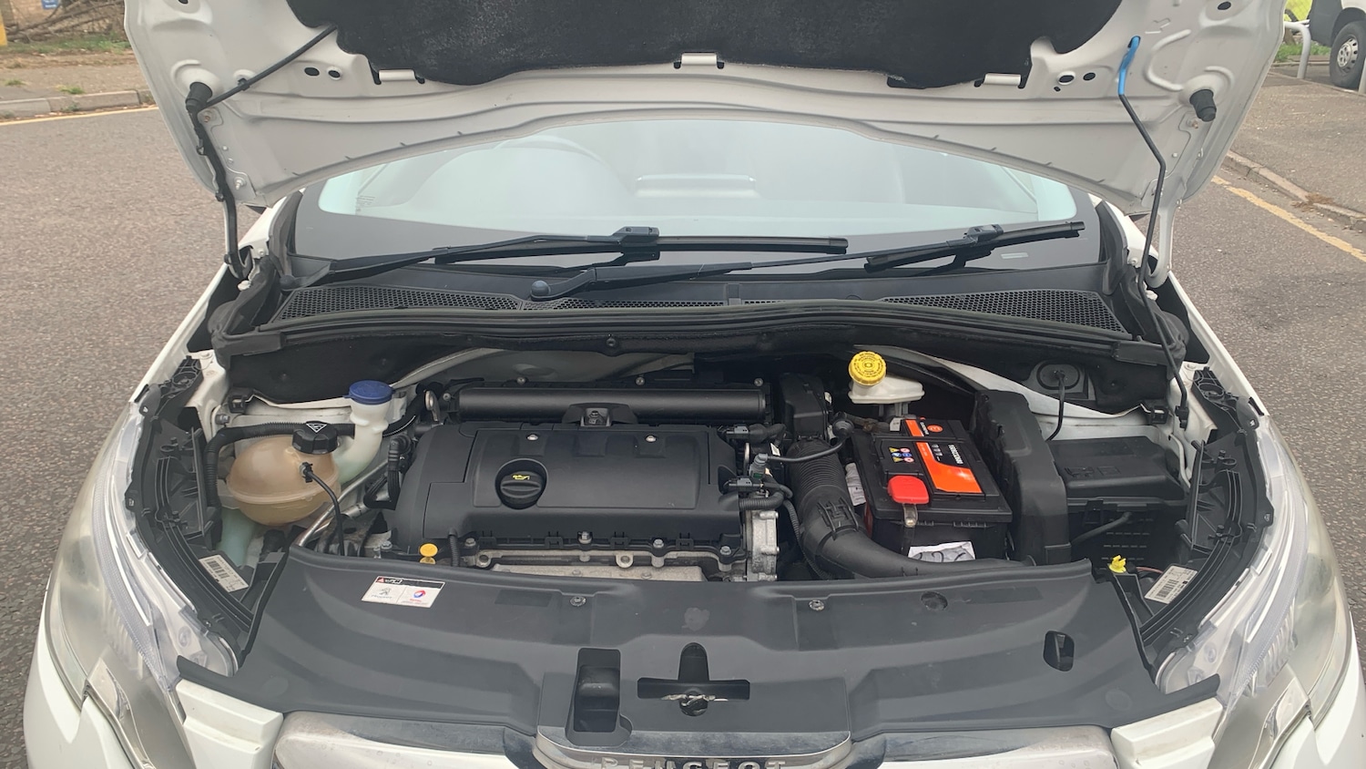 Used Peugeot 2008 2013 for sale - 76248415: Photo 18