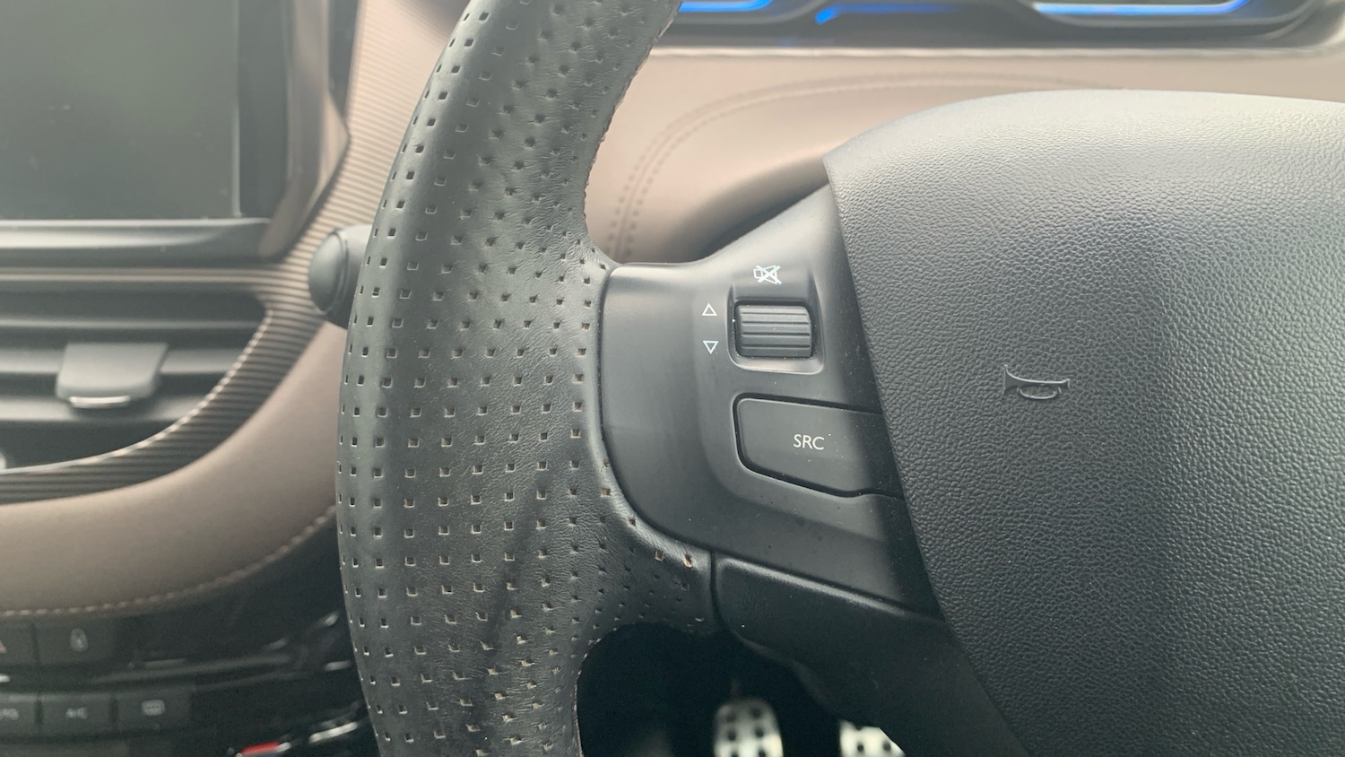 Used Peugeot 2008 2013 for sale - 76248415: Photo 23