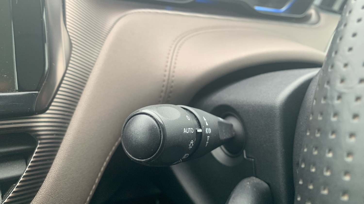 Used Peugeot 2008 2013 for sale - 76248415: Photo 27