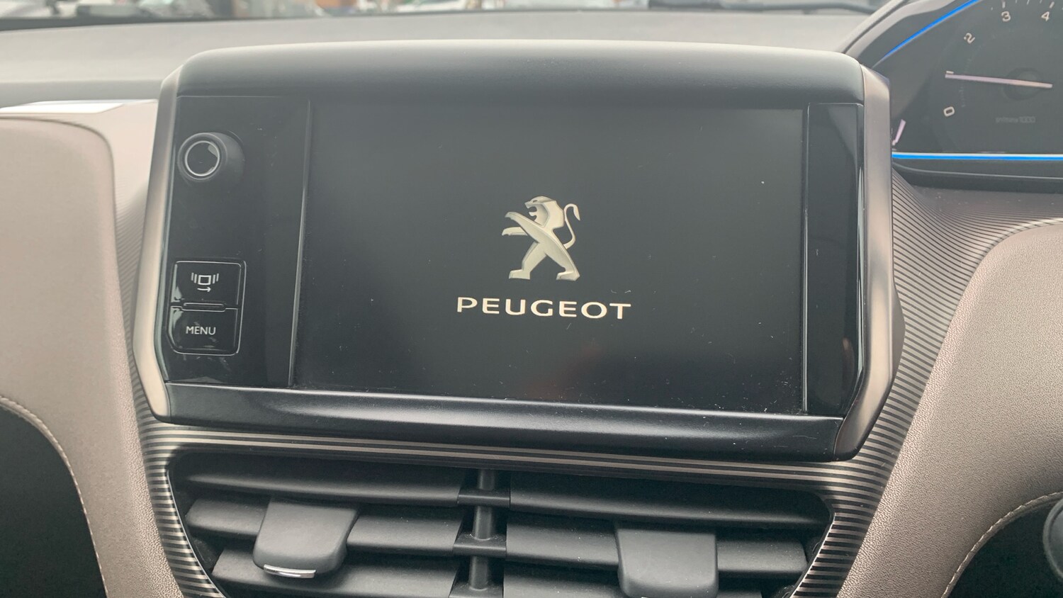 Used Peugeot 2008 2013 for sale - 76248415: Photo 30