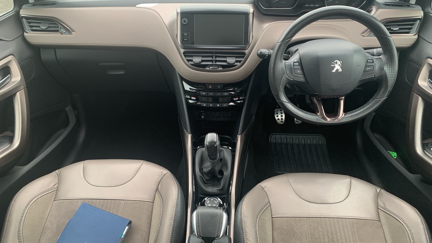 Used Peugeot 2008 2013 for sale - 76248415: Photo 4