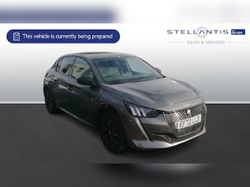 Peugeot - 208