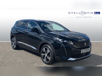 Peugeot - 5008