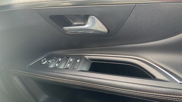 Used Peugeot 5008 2022 for sale - 75533542: Photo 22