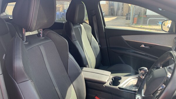 Used Peugeot 5008 2022 for sale - 75533542: Photo 42