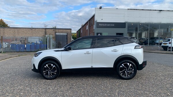 Used Peugeot 2008 2022 for sale - 76216481: Photo 6