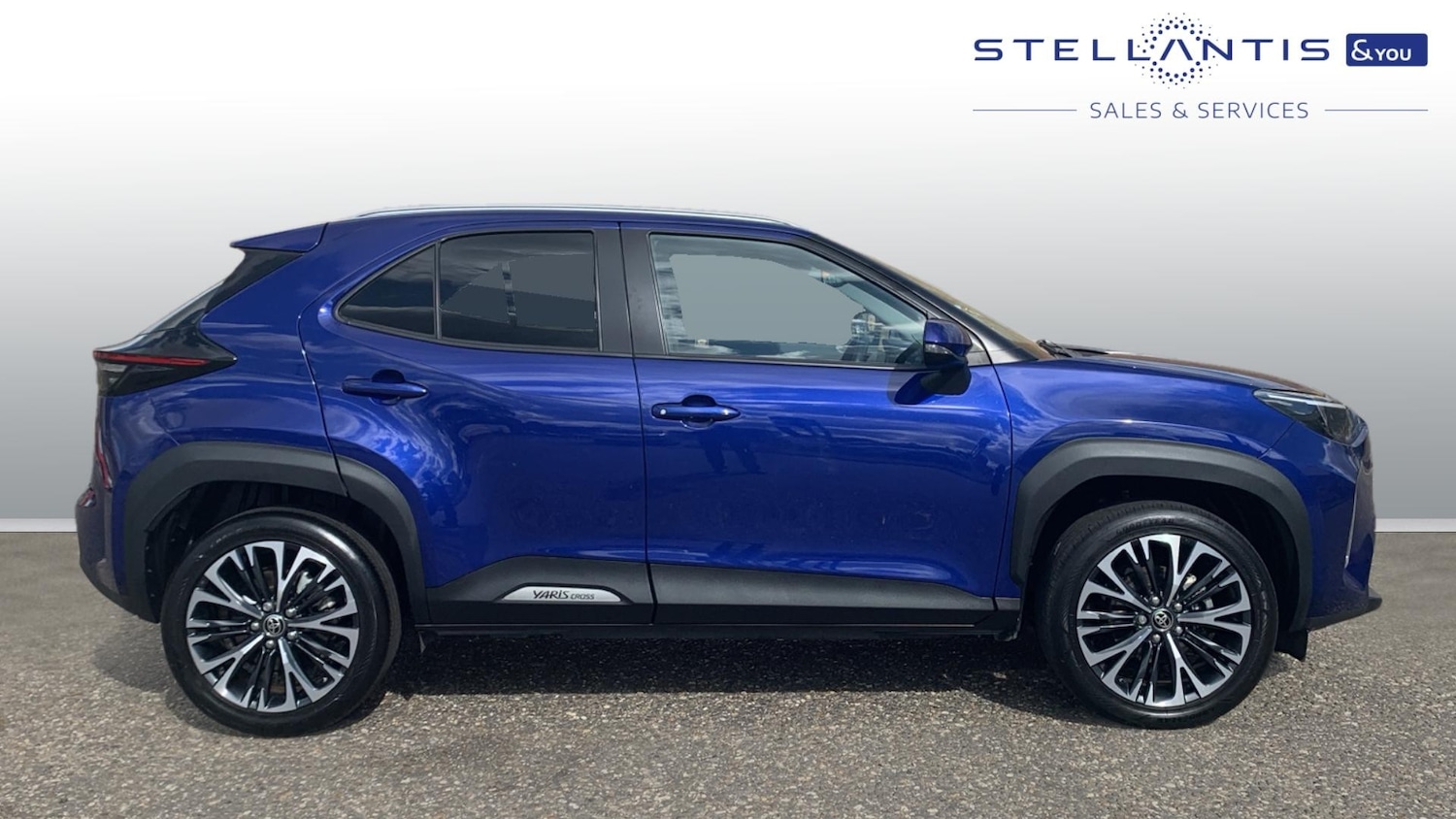 Used Toyota Yaris Cross 2022 for sale - 76003097: Photo 2