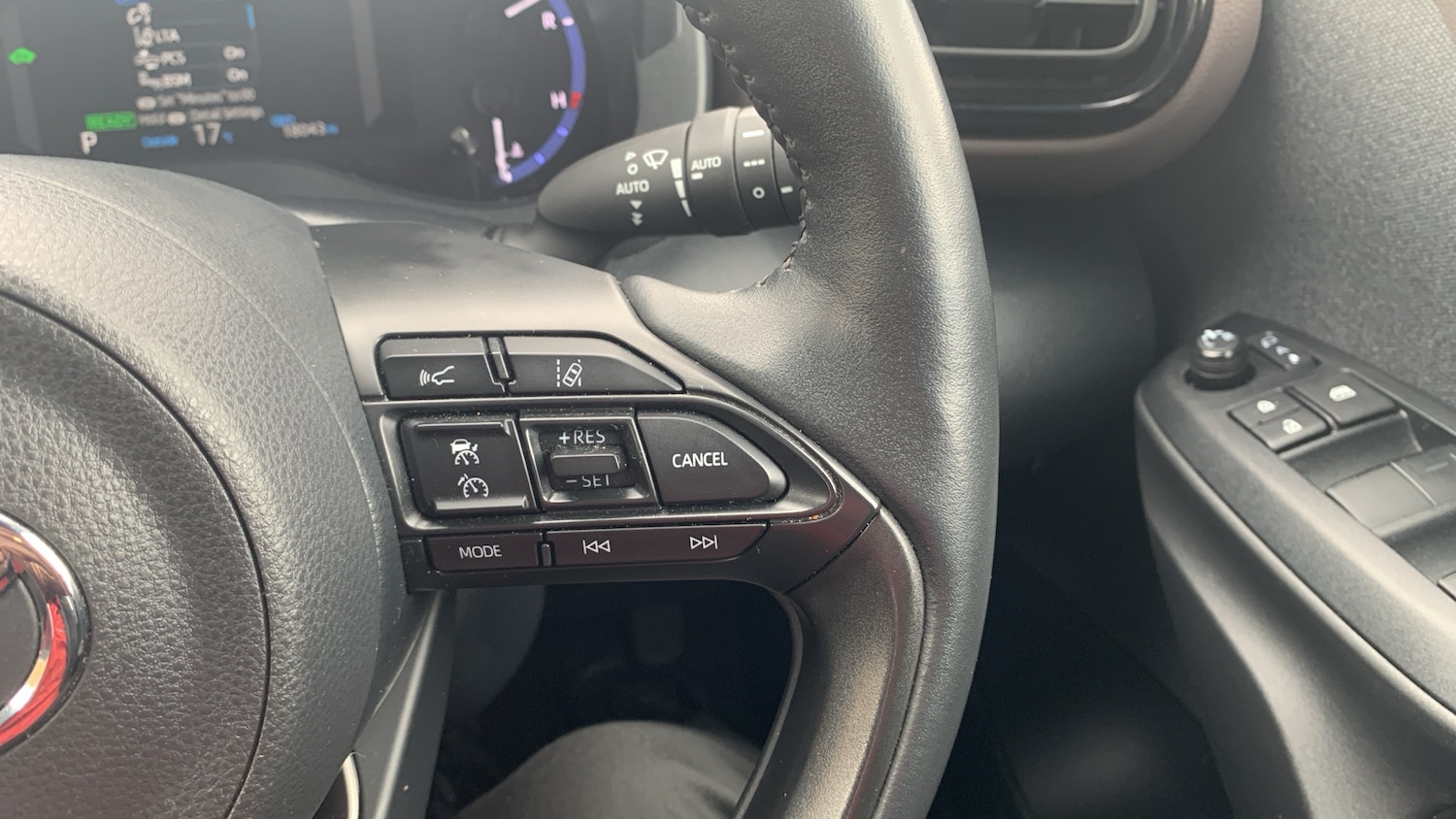 Used Toyota Yaris Cross 2022 for sale - 76003097: Photo 24