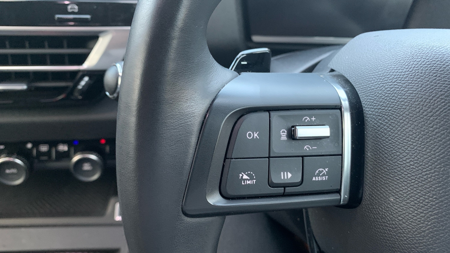 Used Citroen C4 2022 for sale - 76248404: Photo 23