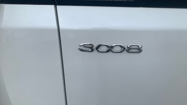Used Peugeot 3008 2023 for sale - 76241064: Photo 44