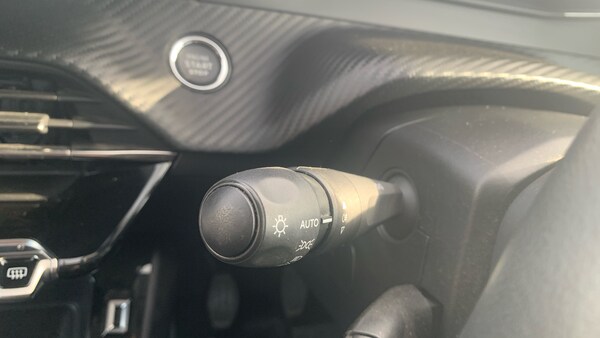 Used Peugeot 208 2021 for sale - 76095569: Photo 27