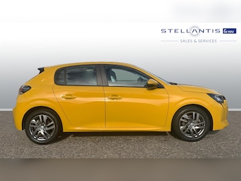 Used Peugeot 208 2021 for sale - 76095569: Photo 2