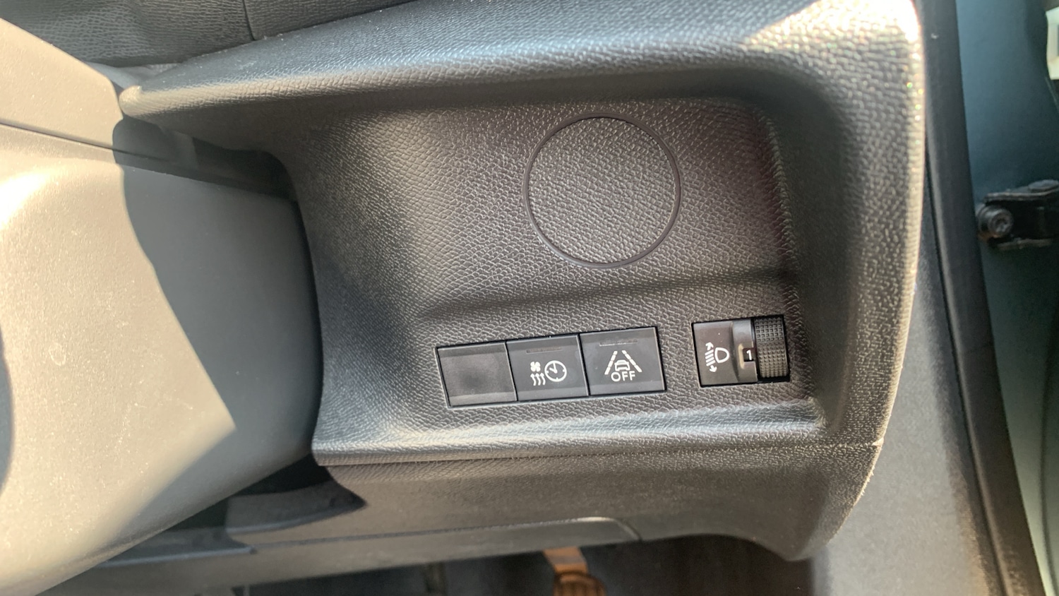 Vehicle 33