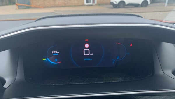 Used Peugeot 2008 2022 for sale - 76228691: Photo 13