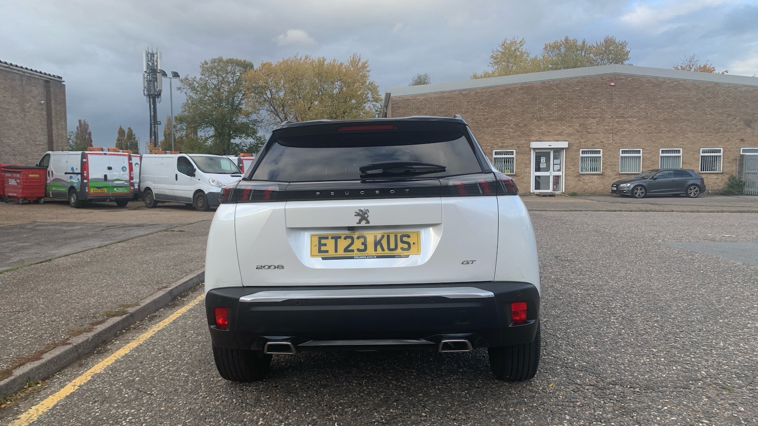 Used Peugeot 2008 2023 for sale - 76315637: Photo 9