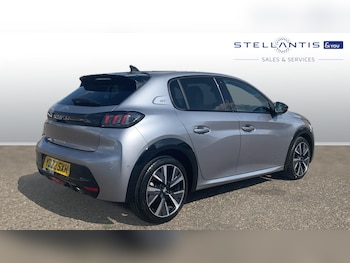 Used Peugeot 208 2022 for sale - 75579305: Photo