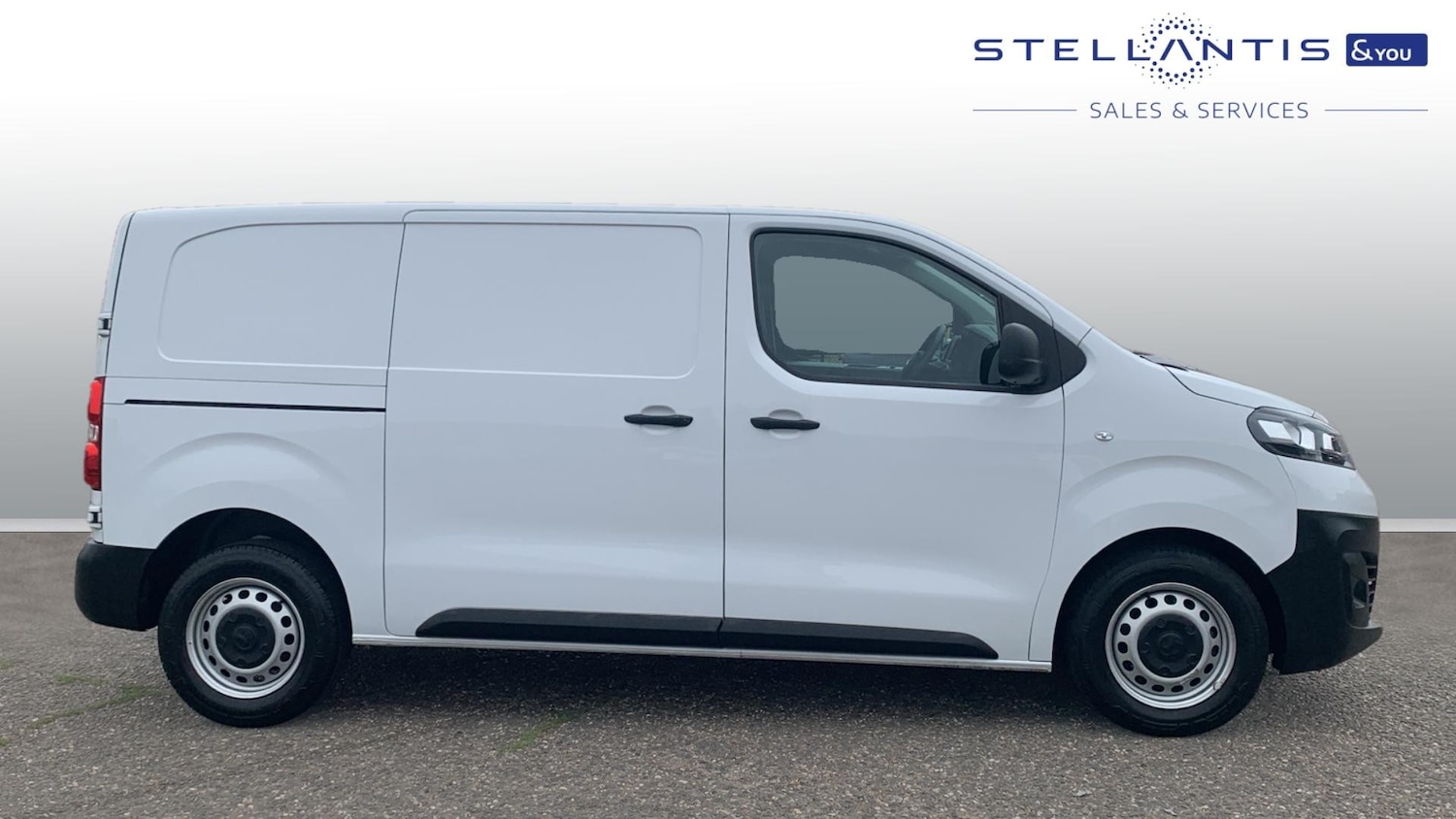 Used Vauxhall Vivaro 2022 for sale - 76389584: Photo 2