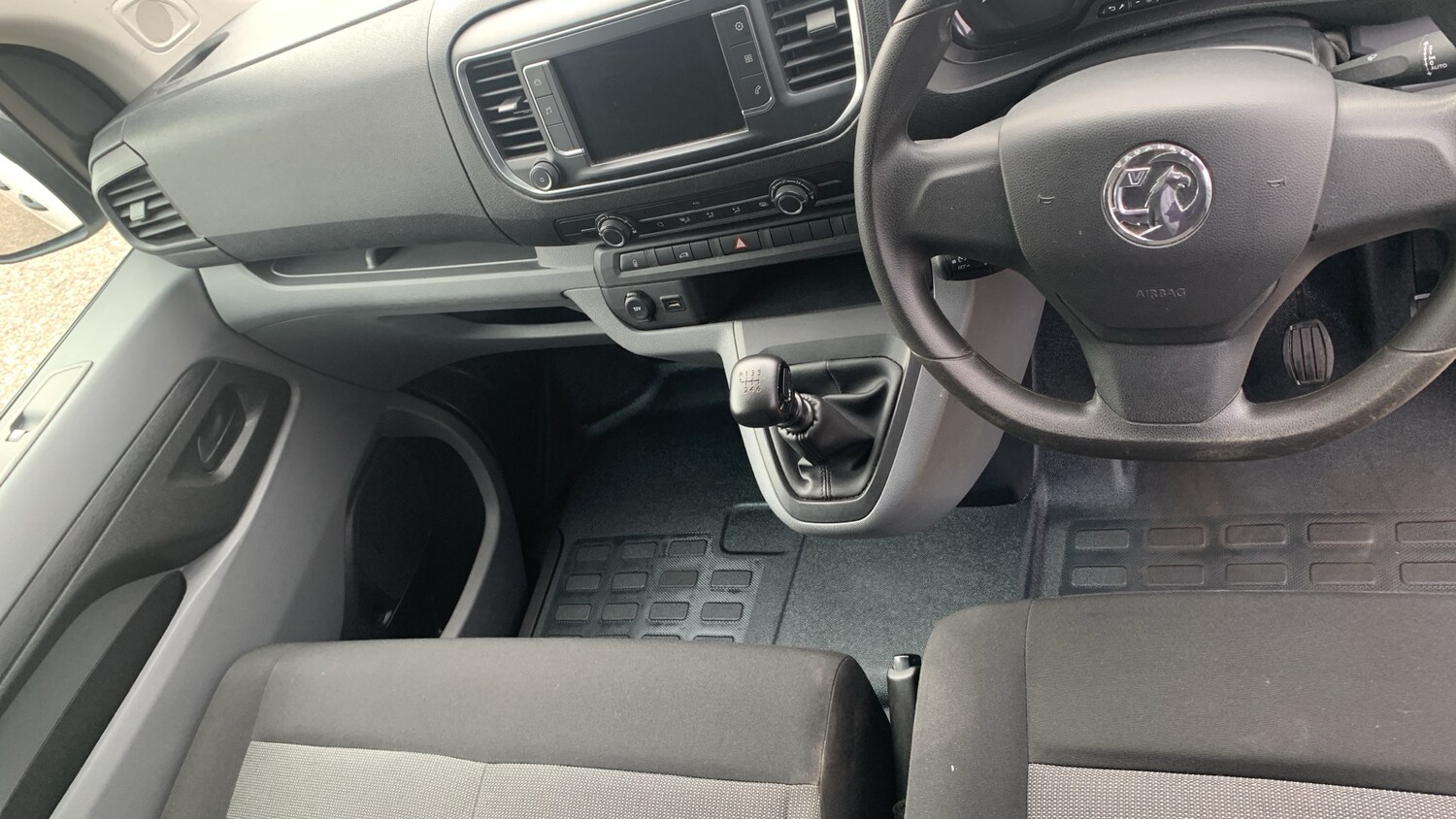 Used Vauxhall Vivaro 2022 for sale - 76389584: Photo 4