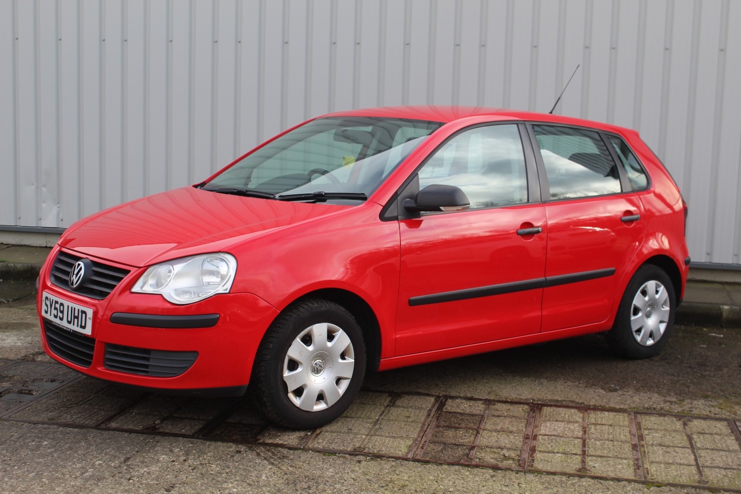 Used Volkswagen Polo 2009 for sale - 77758988: Photo 4