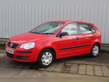 Used Volkswagen Polo 2009 for sale - 77758988: Photo