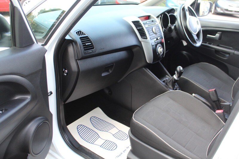 Used Kia Venga 2014 for sale - 77575761: Photo 8