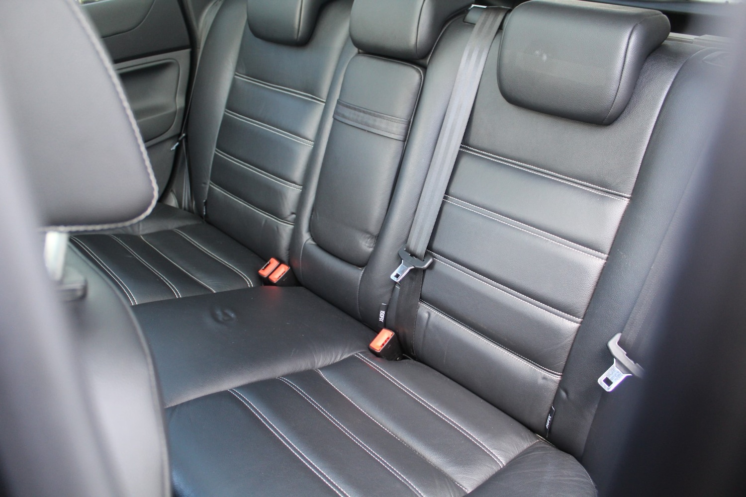 Used Ford Kuga 2010 for sale - 78213621: Photo 11