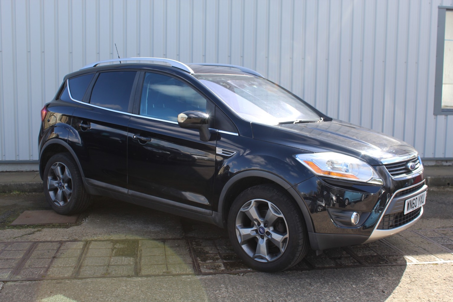 Used Ford Kuga 2010 for sale - 78213621: Photo 3
