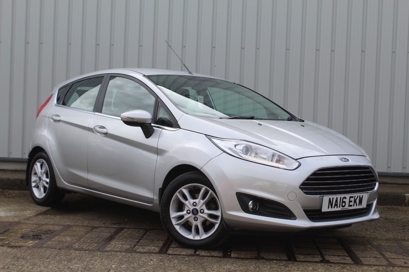 Used Ford Fiesta 2016 for sale - 77575767: Photo 2