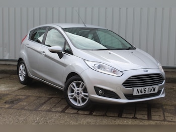 Used Ford Fiesta 2016 for sale - 77575767: Photo