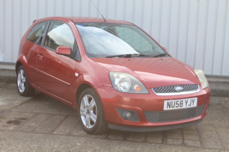 Used Ford Fiesta 2008 for sale - 77575762: Photo 4