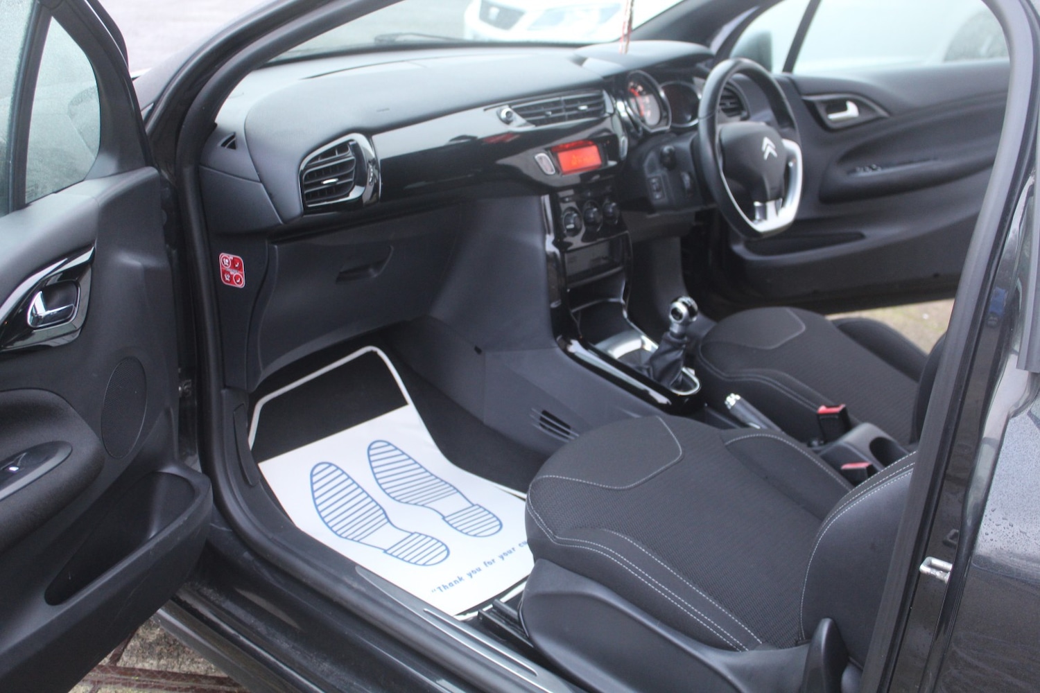 Used Citroen DS3 2012 for sale - 77595323: Photo 13