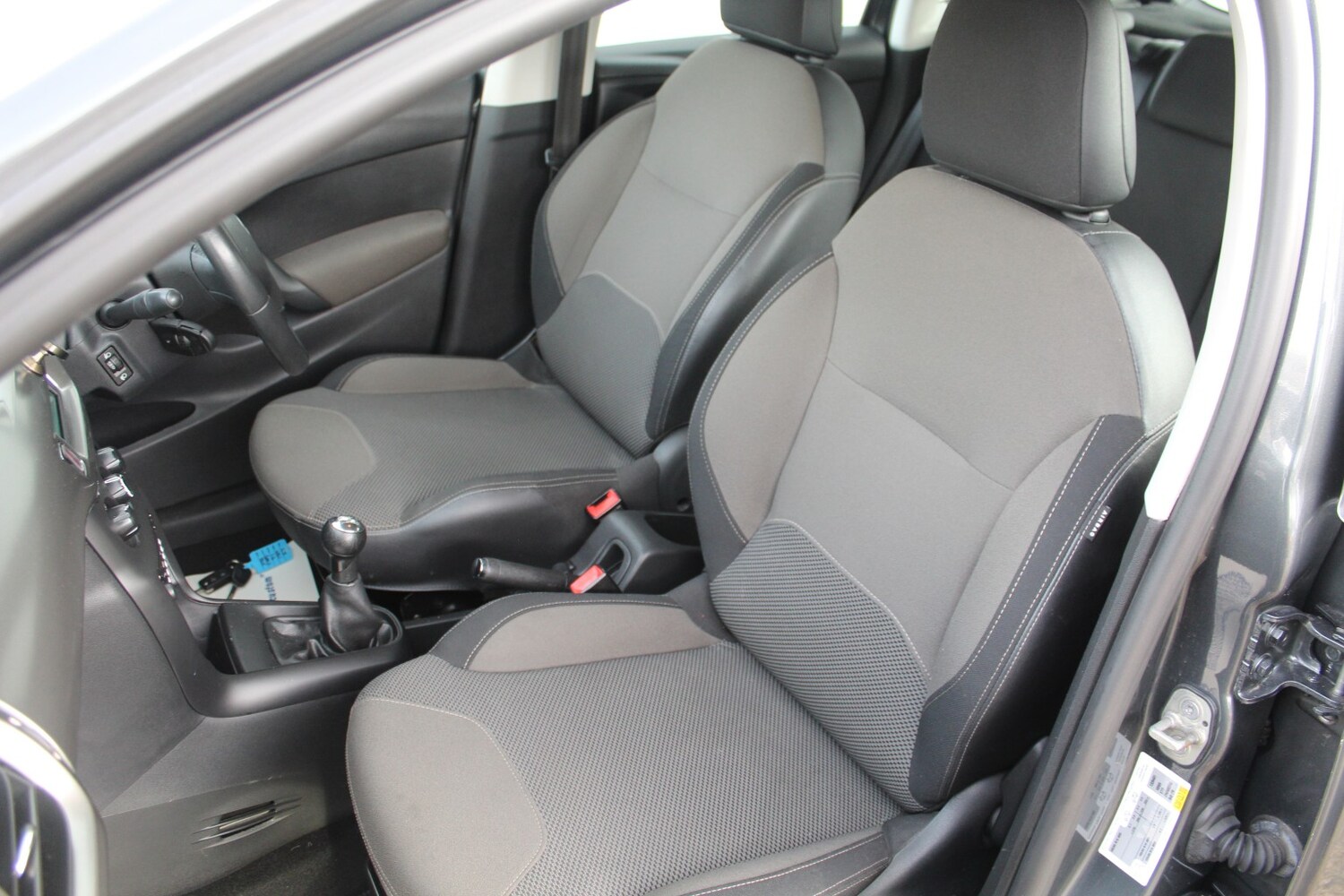 Used Citroen C3 2013 for sale - 77758984: Photo 12