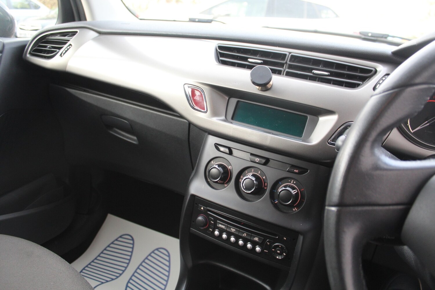 Used Citroen C3 2013 for sale - 77758984: Photo 16