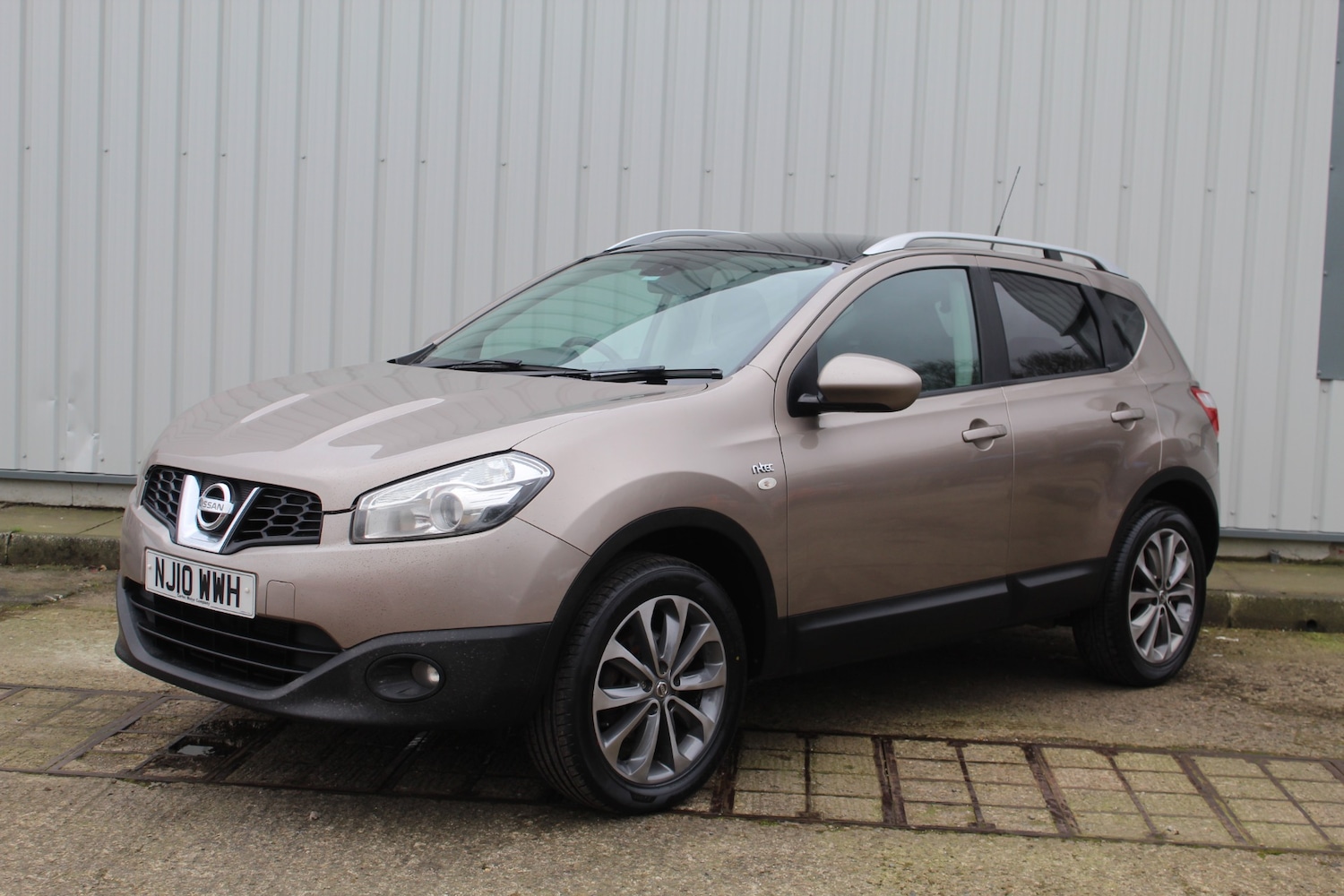 Used Nissan Qashqai 2010 for sale - 77632619: Photo 4