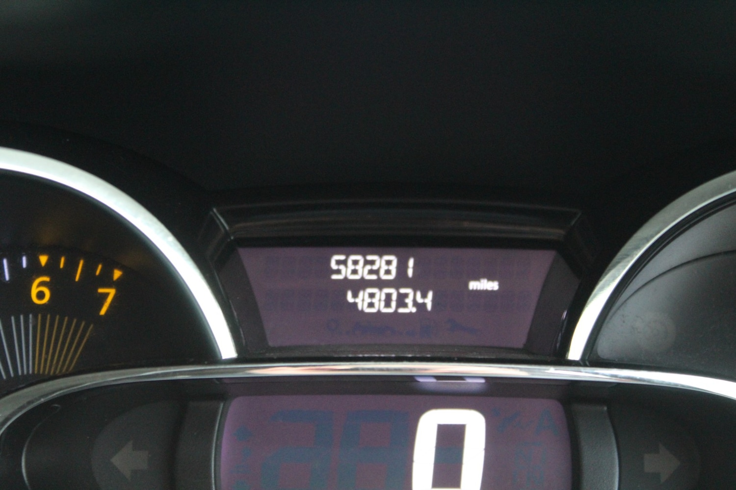 Used Renault Clio 2014 for sale - 77595320: Photo 15