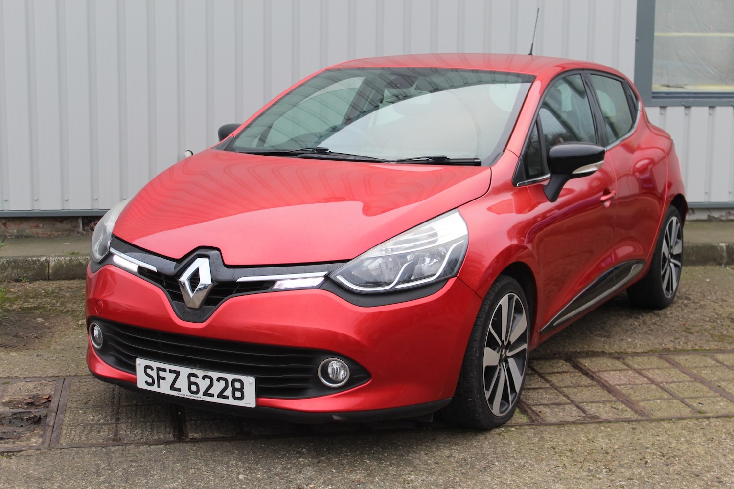 Used Renault Clio 2014 for sale - 77595320: Photo 3