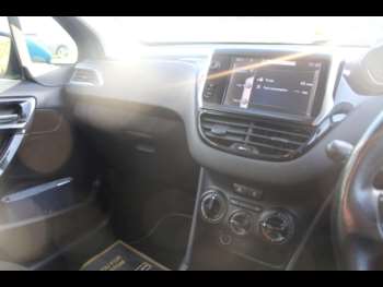 Used Peugeot 208 2013 for sale - 74705943: Photo