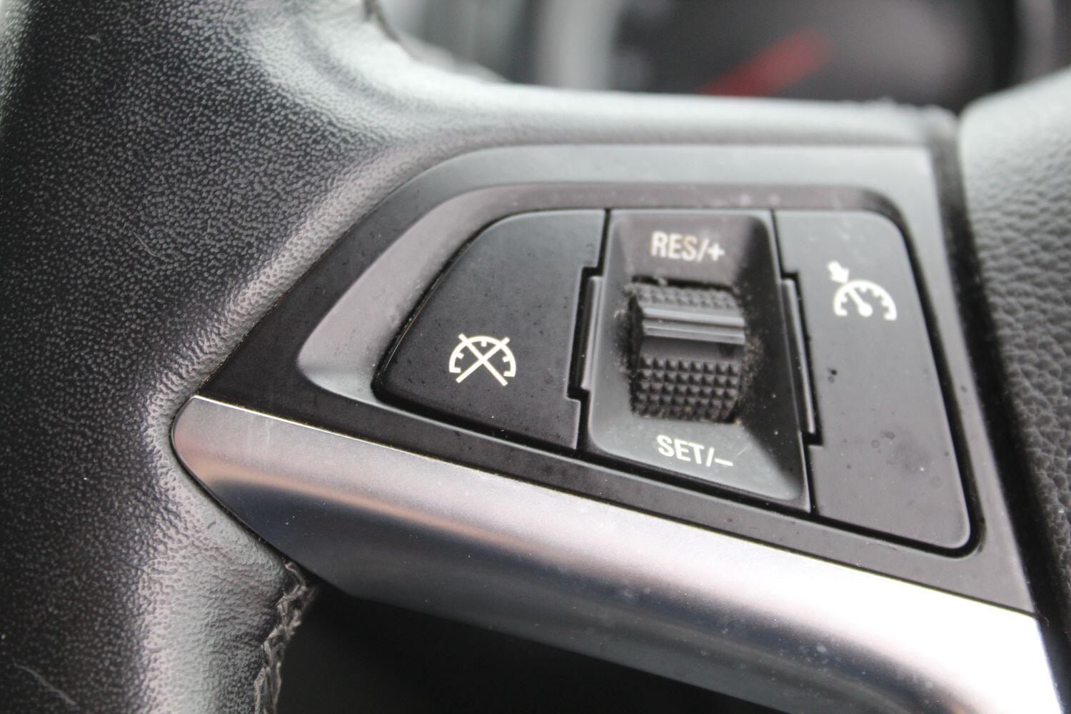 Used Vauxhall Meriva 2015 for sale - 77595257: Photo 15