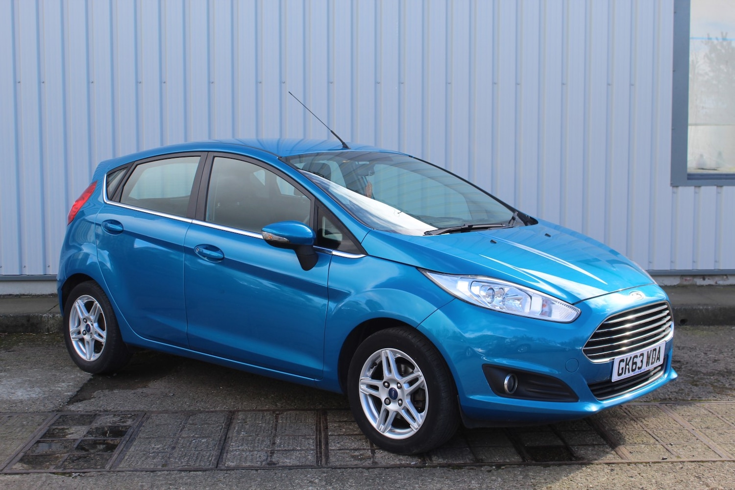 Used Ford Fiesta 2013 for sale - 78018284: Photo 4