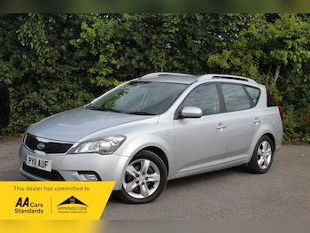 Used Kia Ceed 2011 for sale - 75974789: Photo